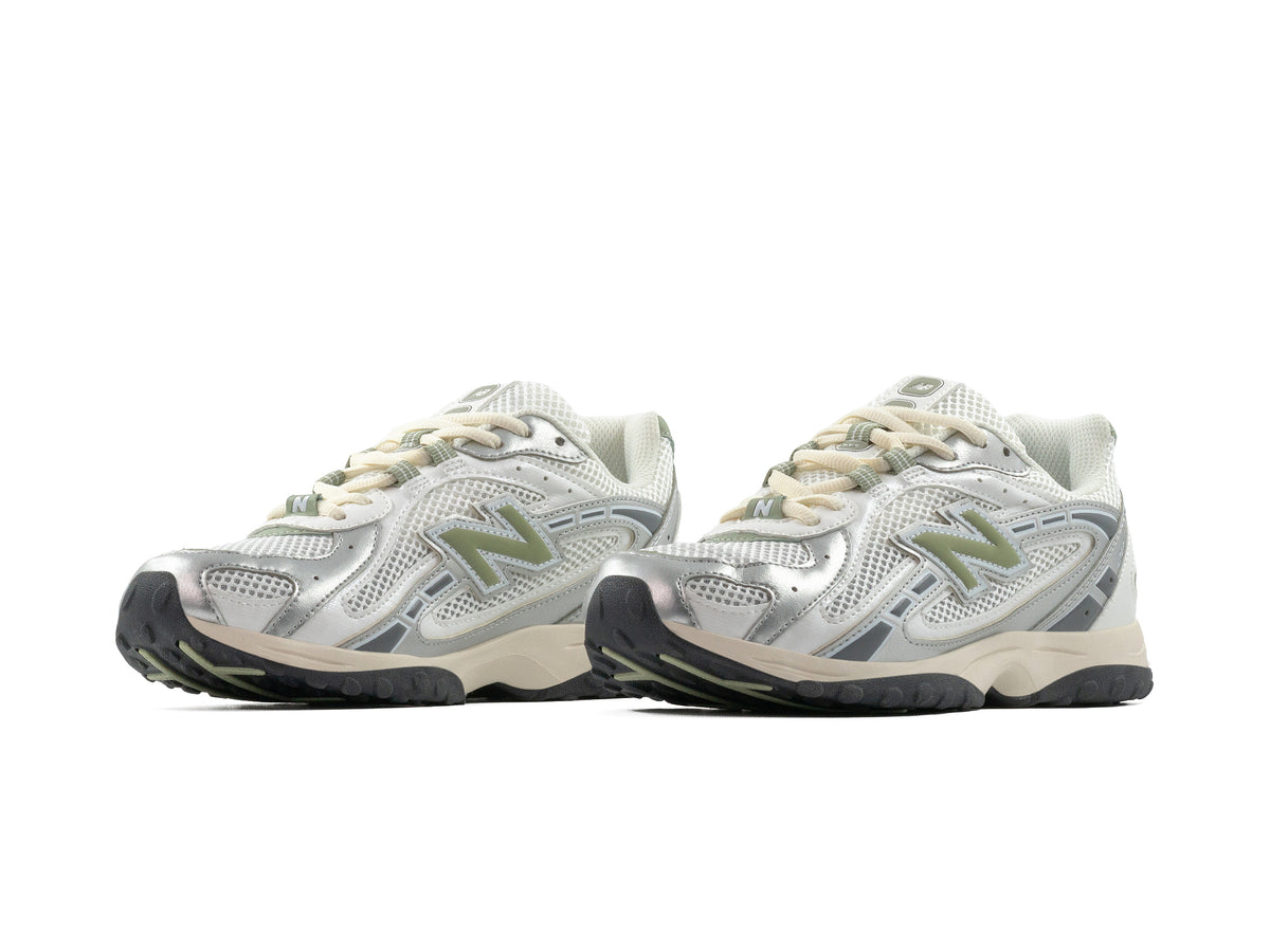 Tenis New Balance 204L Silver White Importado