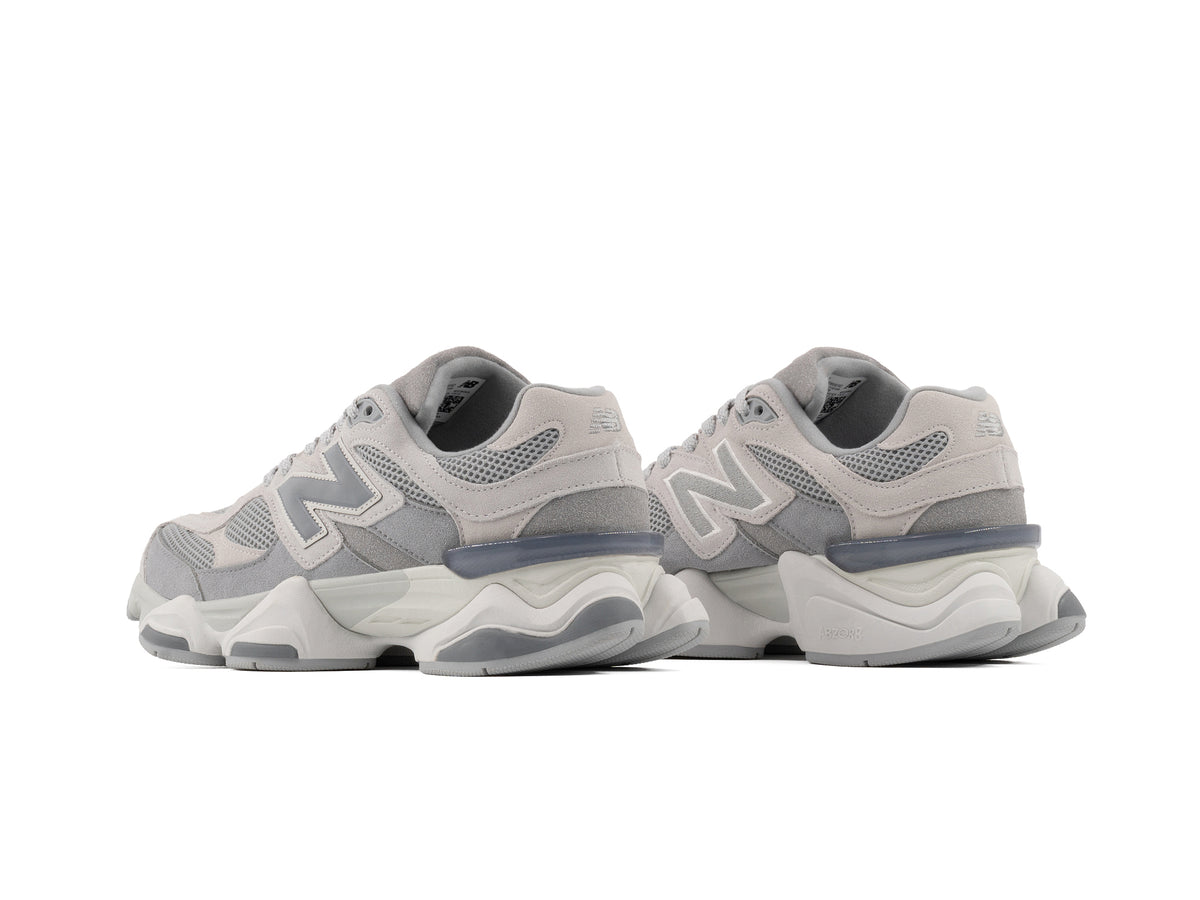 Tenis New Balance 9060 Raincloud Importado