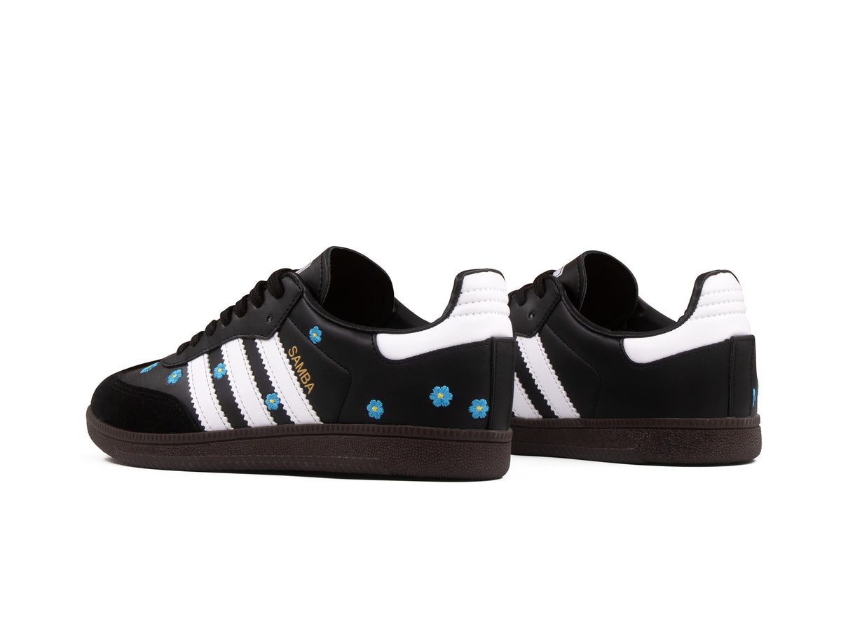 Tenis Smb Negro Blanco Flores