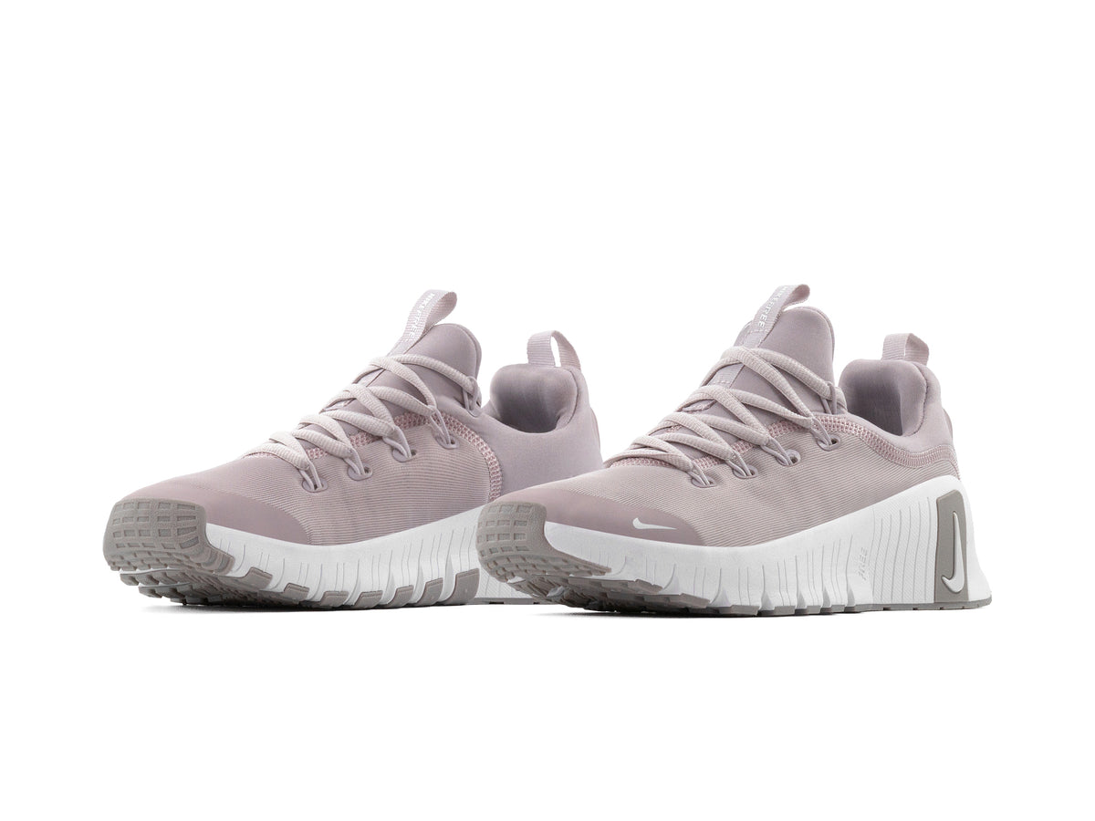 Tenis Free Metcon 6 Platinum Violet Importado