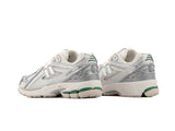 Tenis New Balance 1906R Light Greenish Brown Metallic Silver Importado