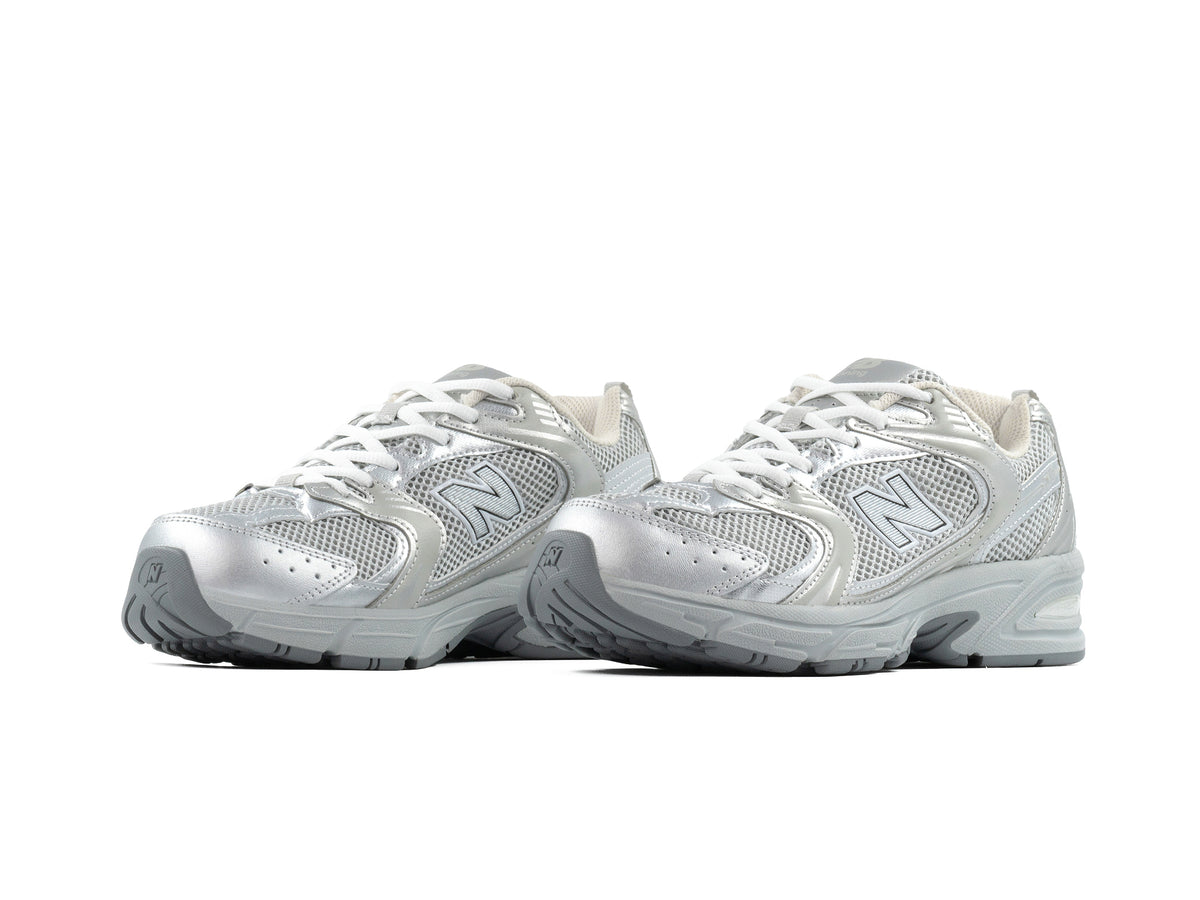 Tenis New Balance 530 Silver Metallic Importado