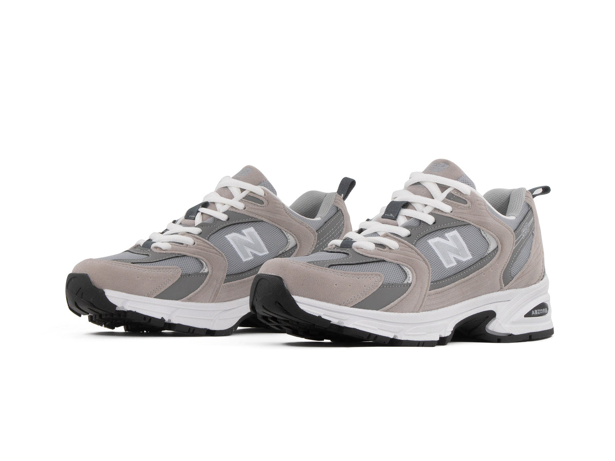 Tenis New Balance 530 Gris 1.1 Premium
