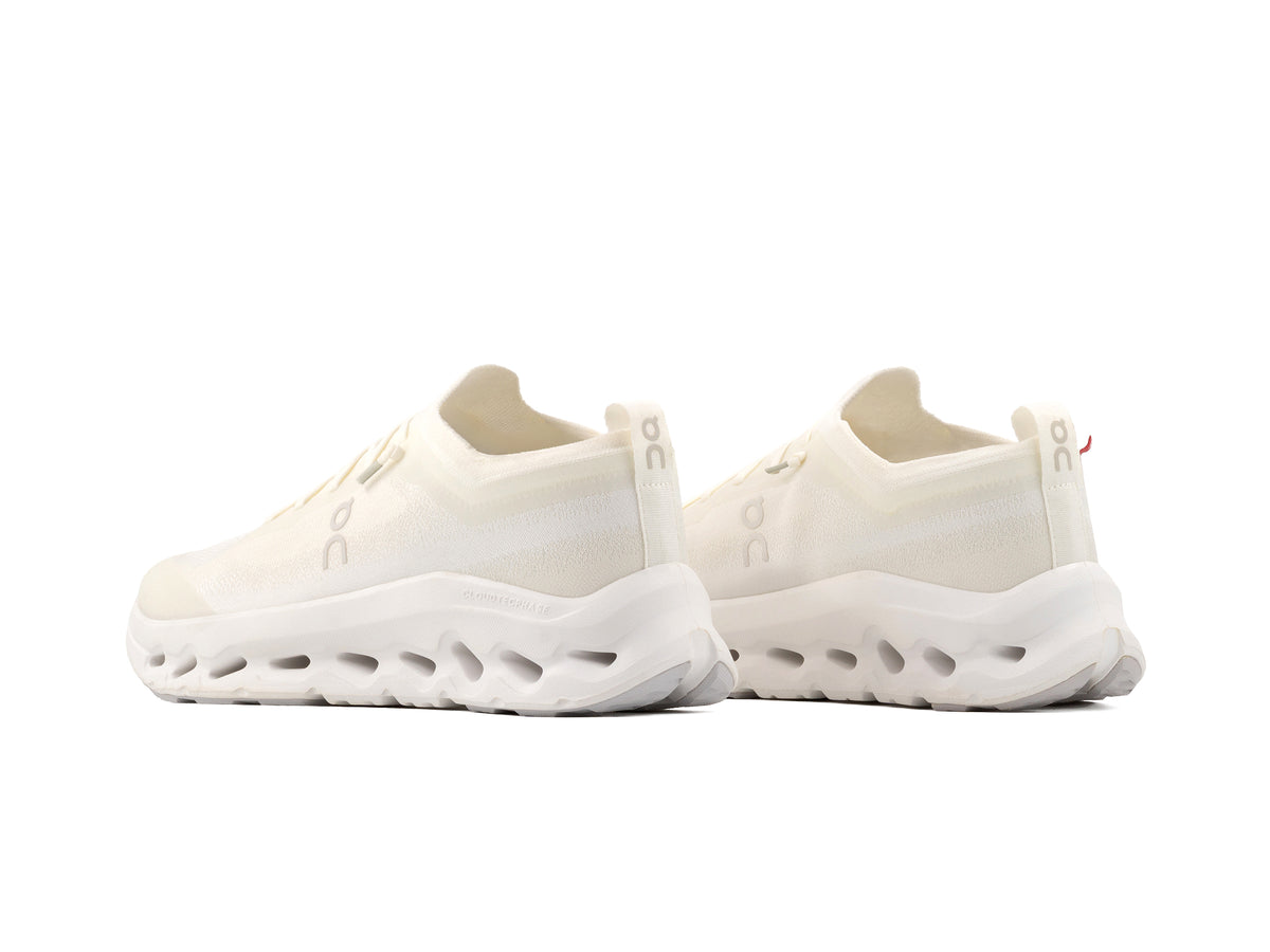 Tenis On Cloud Tilt Calcetin Triple White Importado