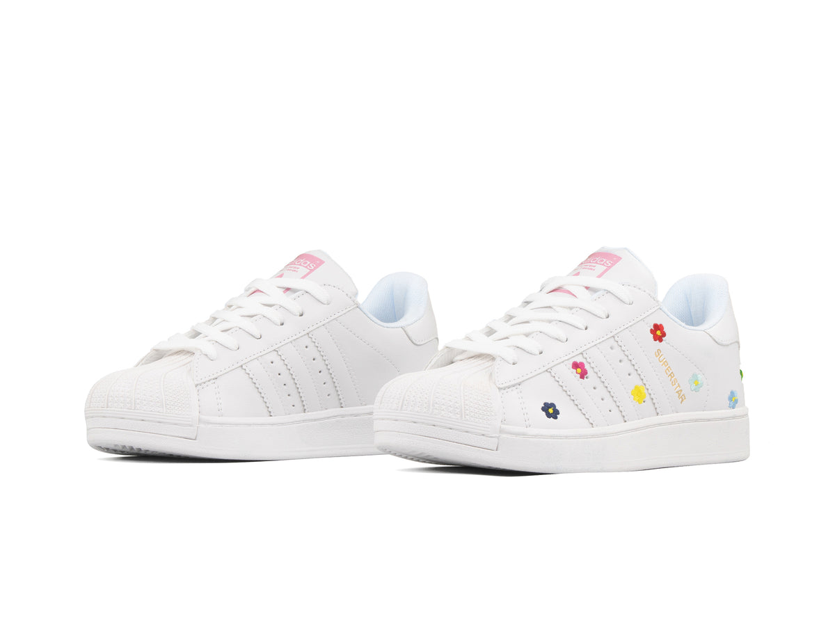 Tenis Concha Hello Kitty Flores