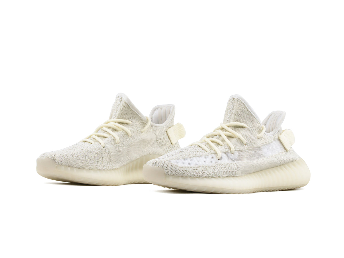 Tenis Yeezy Bost 350 V2 Bones Importado