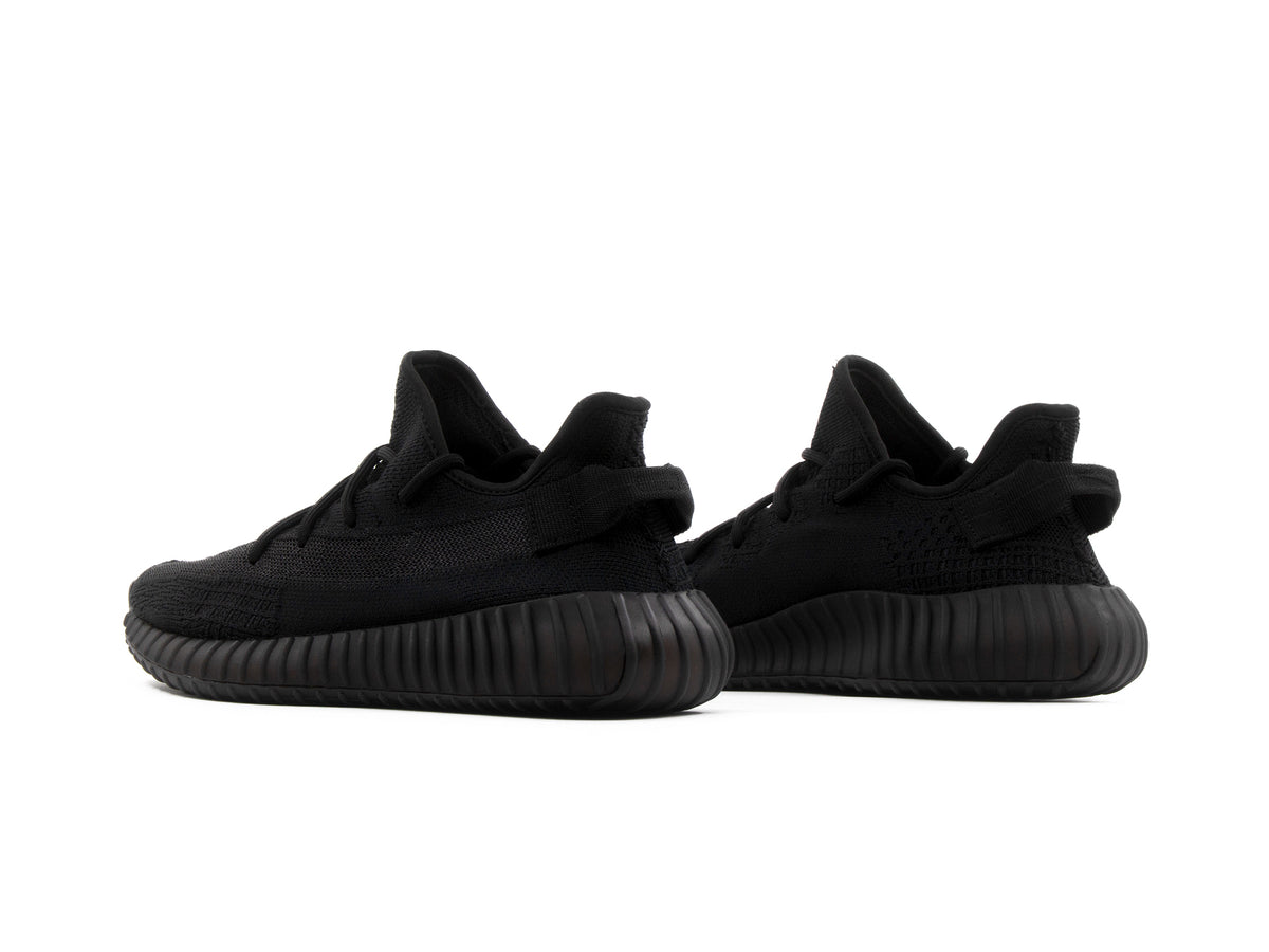 Tenis Yeezy Bost 350 V2 Onyx Importado